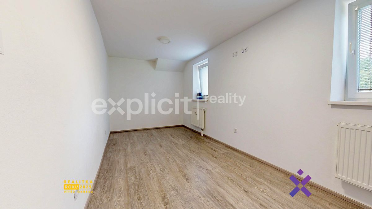 Pronájem bytu 2+kk 38 m² – fotografie 5