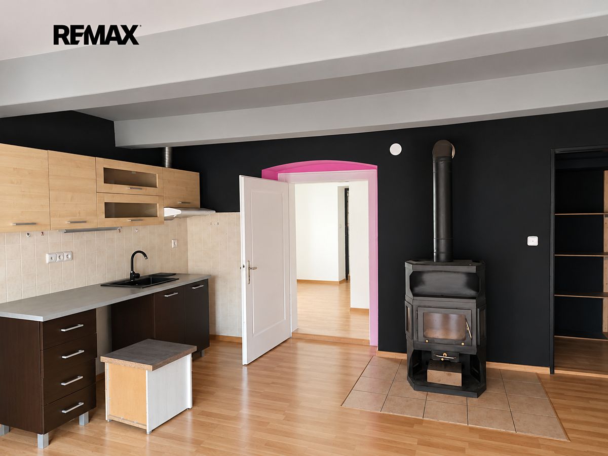 Prodej rodinného domu 76 m², pozemek 865 m² – fotografie 5