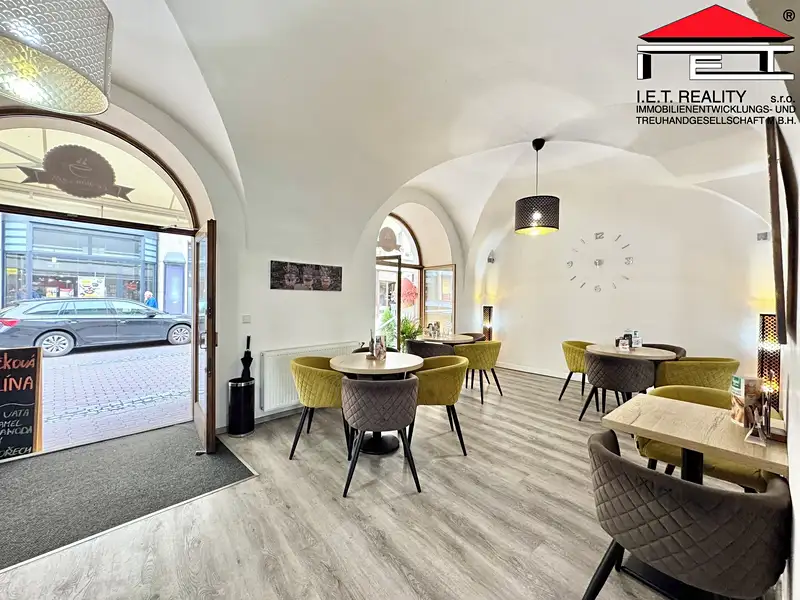 Pronájem restaurace 142 m², Brno – náhled fotky 1