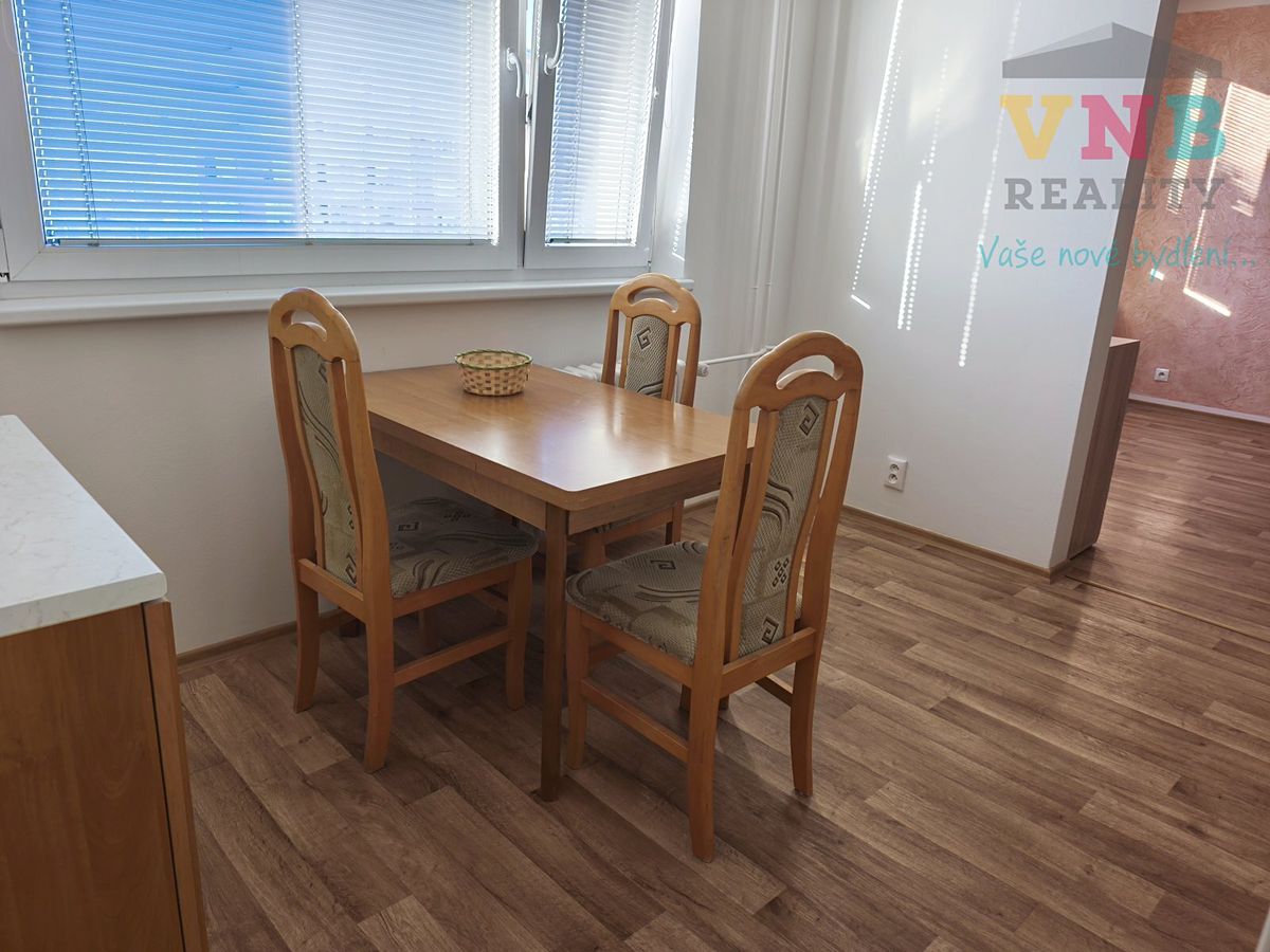 Pronájem bytu 2+1 58 m² – fotografie 2