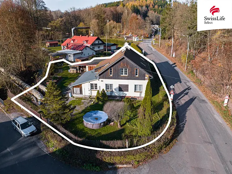 Prodej rodinného domu 238 m², pozemek 1245 m², Trutnov – náhled fotky 2