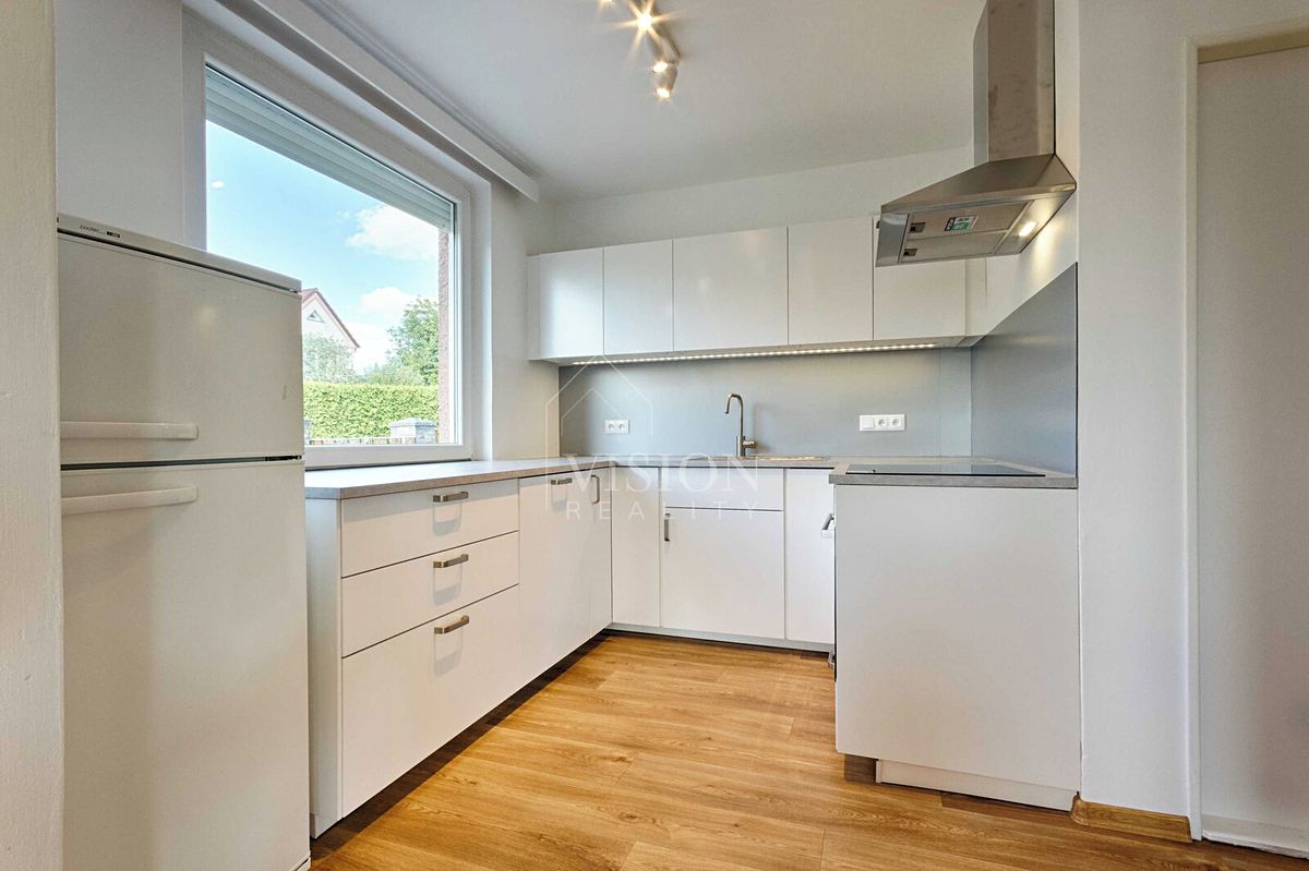 Pronájem rodinného domu 115 m², pozemek 801 m² – fotografie 2