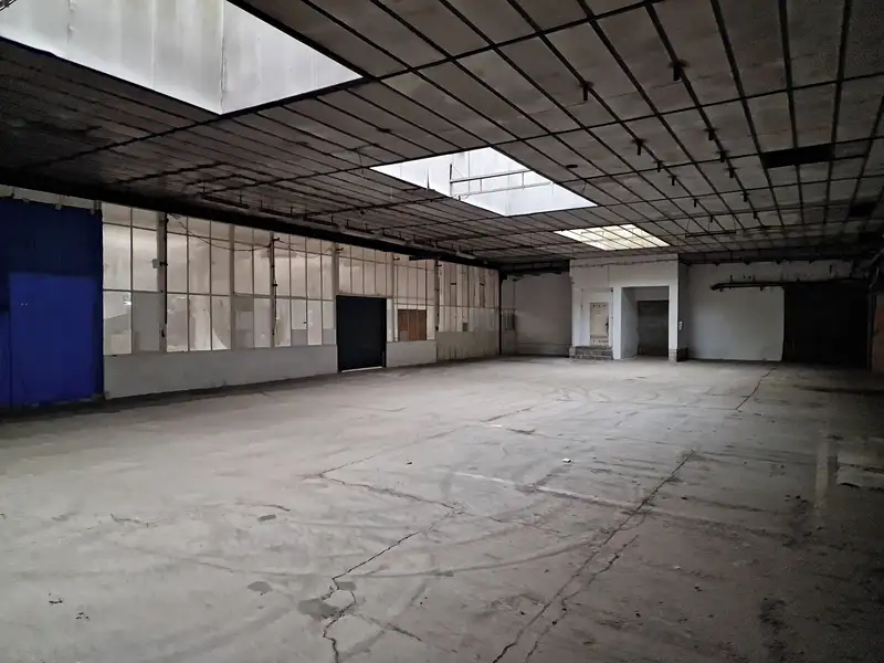 Pronájem výrobní haly, prostoru 500 m², Jihlava – náhled fotky 3