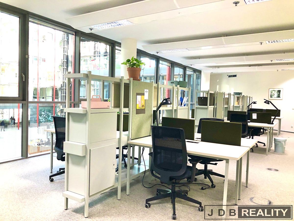 Pronájem kanceláře 60 m² – fotografie 5