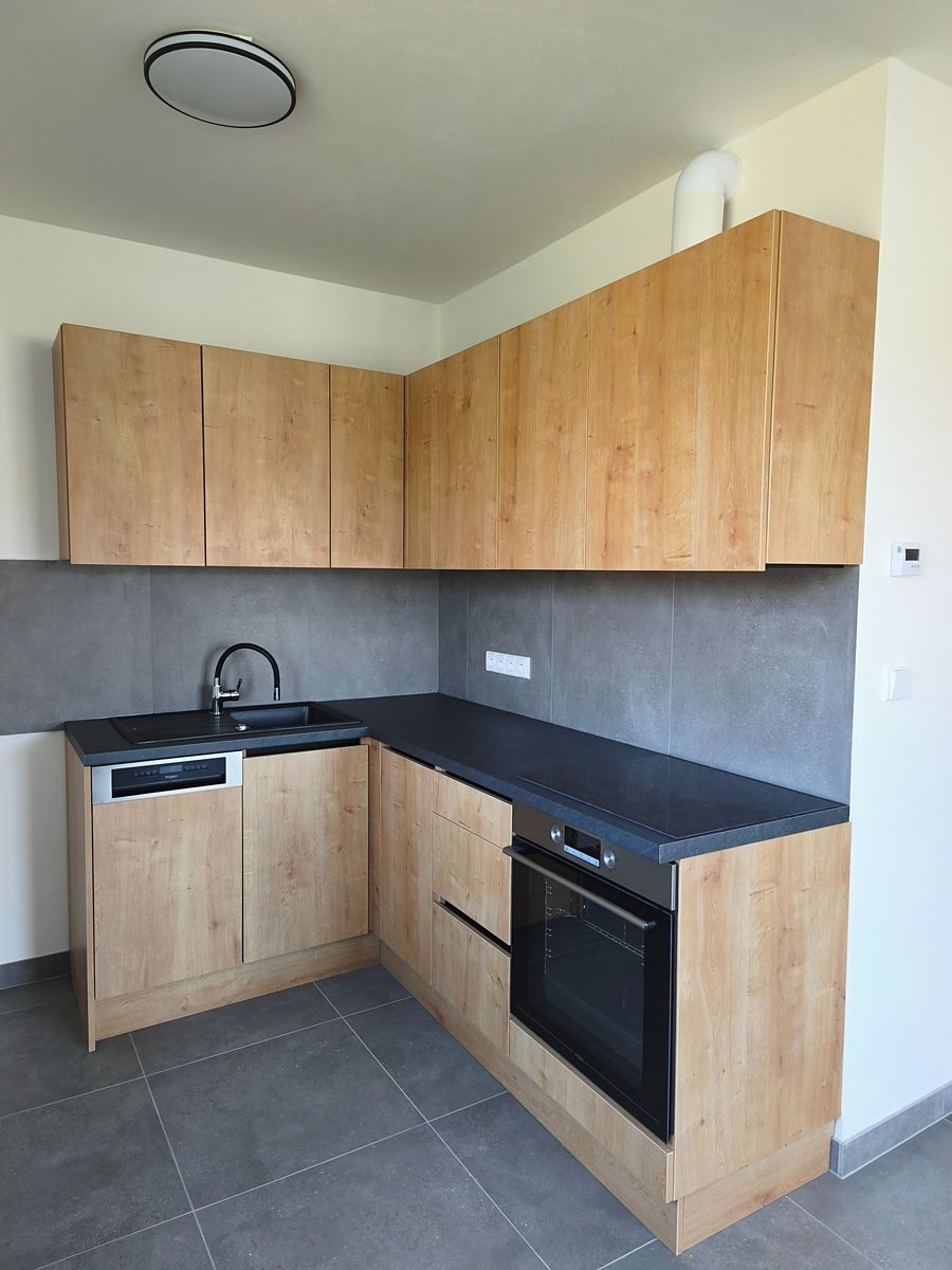 Pronájem bytu 2+kk 51 m² – fotografie 4