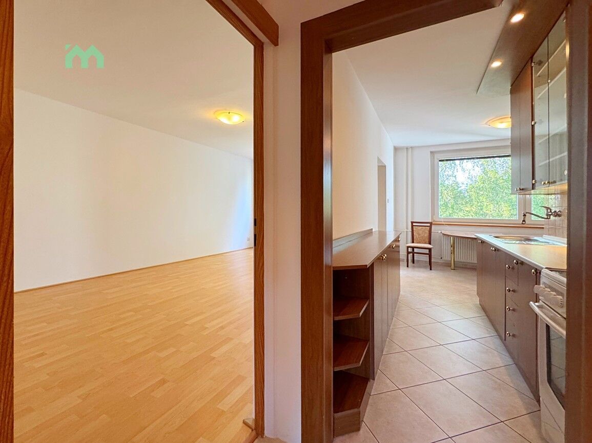 Pronájem bytu 3+1 72 m² – fotografie 4