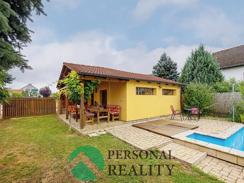 Prodej stavebního pozemku 340 m², Chroustovice – náhled fotky 1