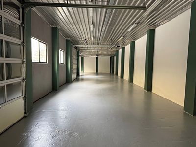 Pronájem obchodního prostoru 275 m²