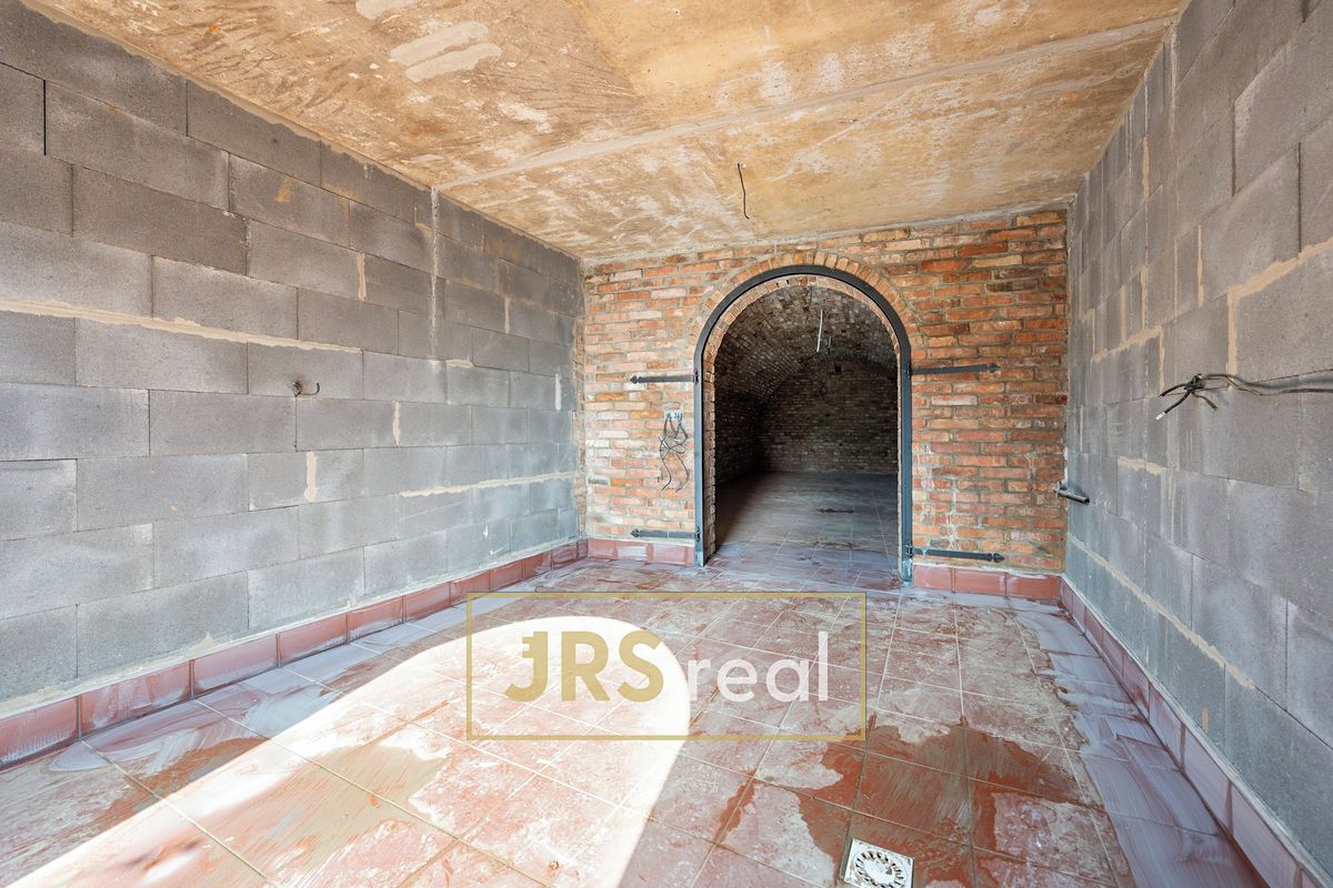 Prodej vinného sklepa 80 m², Mutěnice – fotka 1 z 3