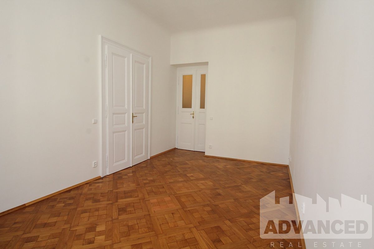 Pronájem bytu 3+kk 82 m² – fotografie 2