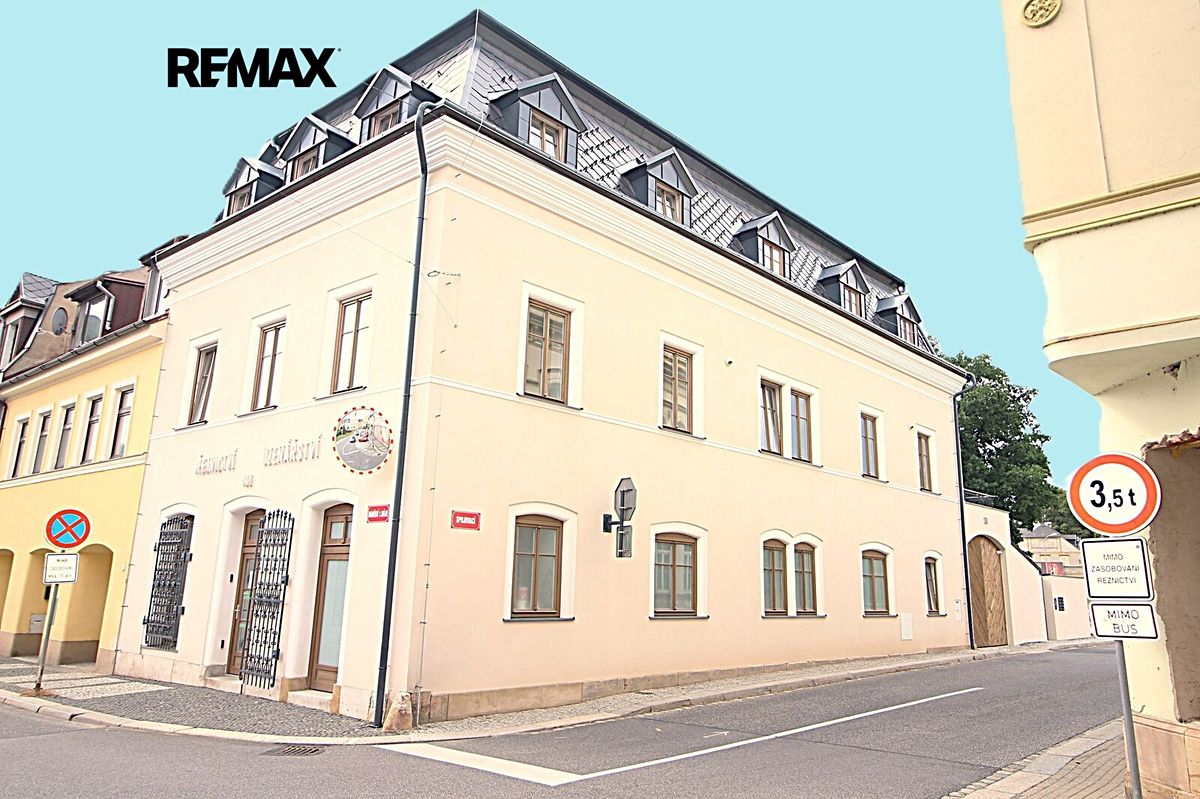 Pronájem bytu 2+kk 71 m²