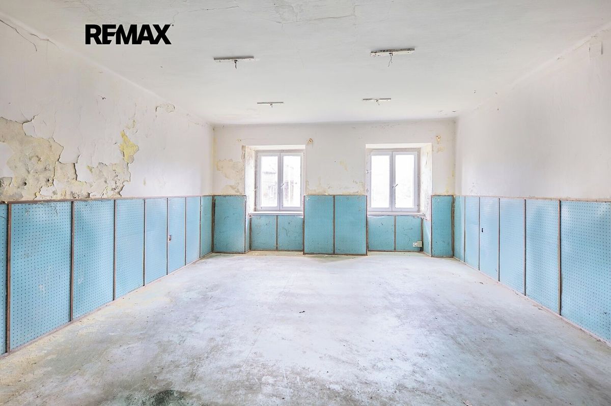 Prodej rodinného domu 522 m², pozemek 2951 m² – fotografie 4