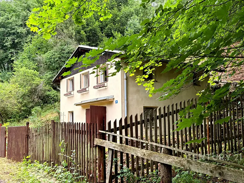 Prodej rodinného domu 56 m², pozemek 1096 m², Český Dub – náhled fotky 1