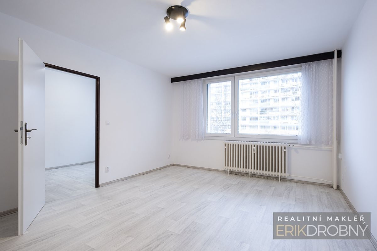 Pronájem bytu 1+1 38 m² – fotografie 4