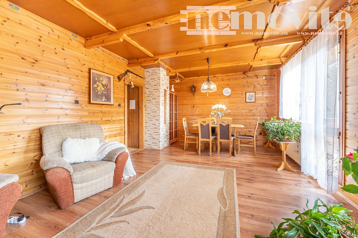 Prodej rodinného domu 163 m², pozemek 617 m² – fotografie 3