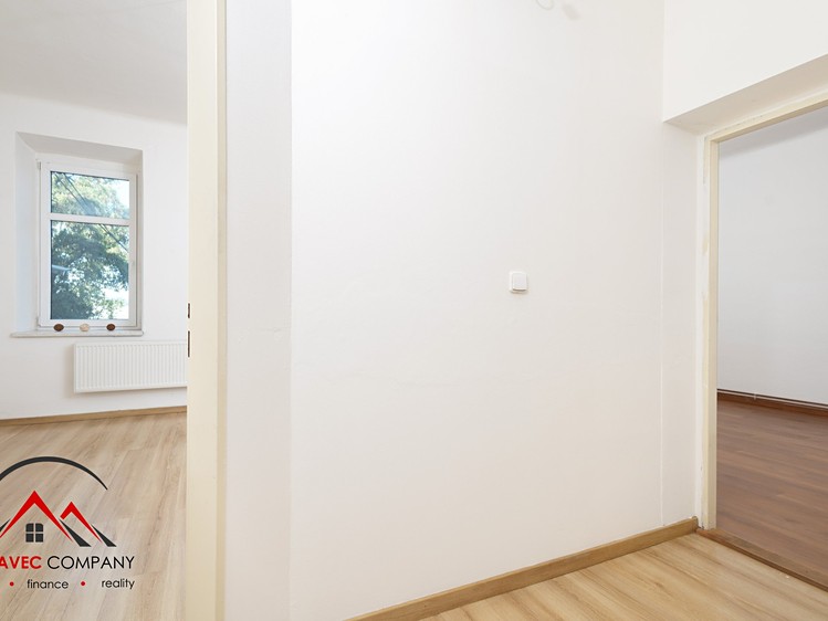 Pronájem bytu 3+1, 97 m² (15 z 19)