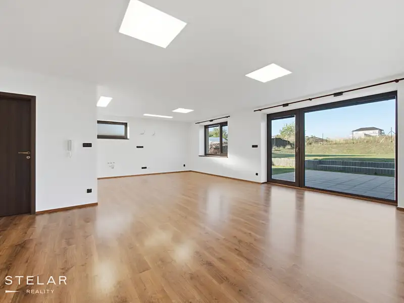 Prodej rodinného domu 128 m², pozemek 878 m², Benešov – náhled fotky 2