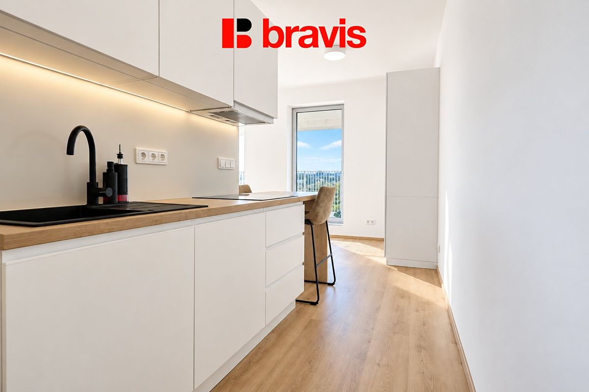 Pronájem bytu 1+kk 35 m²