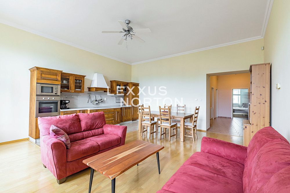 Pronájem bytu 3+kk 92 m² – fotografie 3