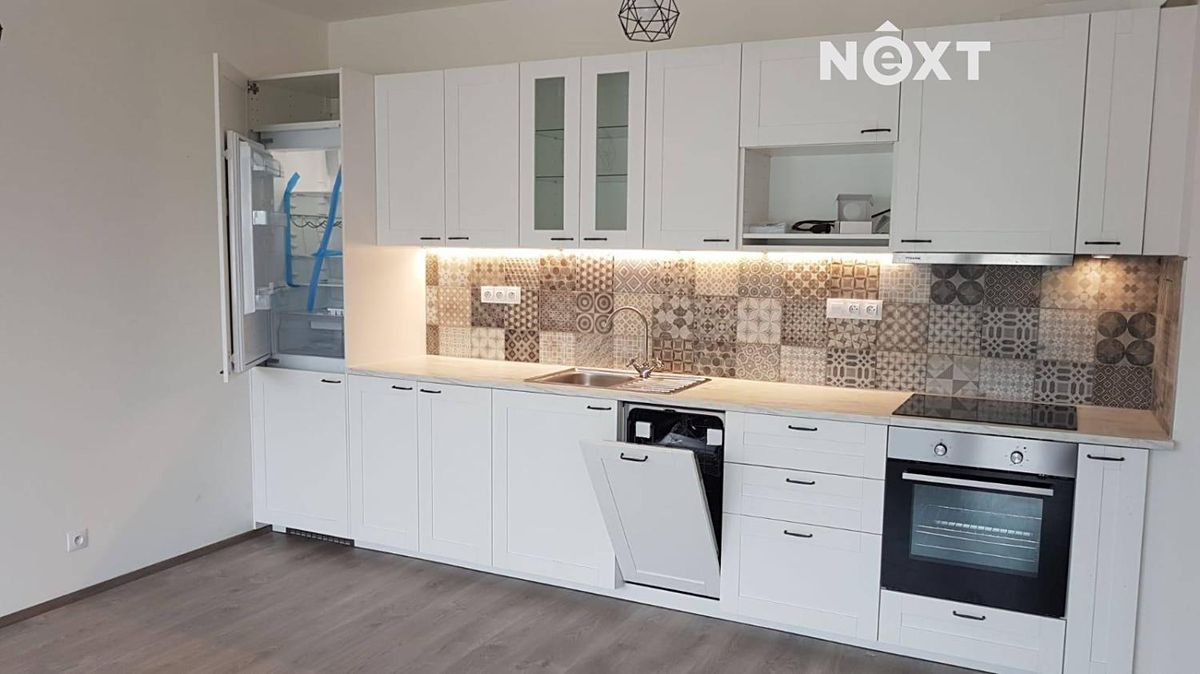 Pronájem bytu 2+kk 55 m² – fotografie 4