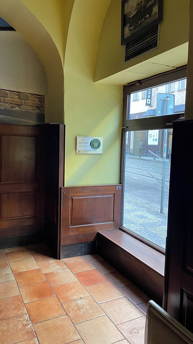 Pronájem obchodního prostoru 103 m² – fotografie 4