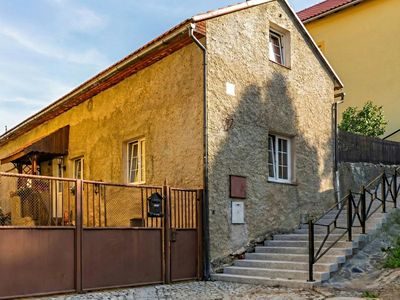 Prodej rodinného domu 170 m², pozemek 347 m²