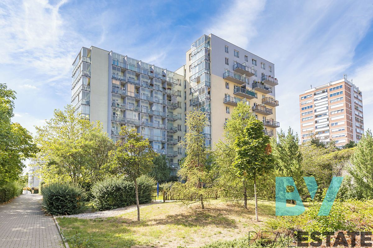 Prodej bytu 2+kk 49 m²