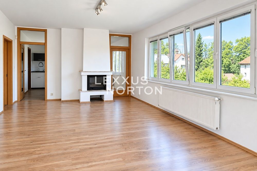 Pronájem bytu 4+1 155 m²