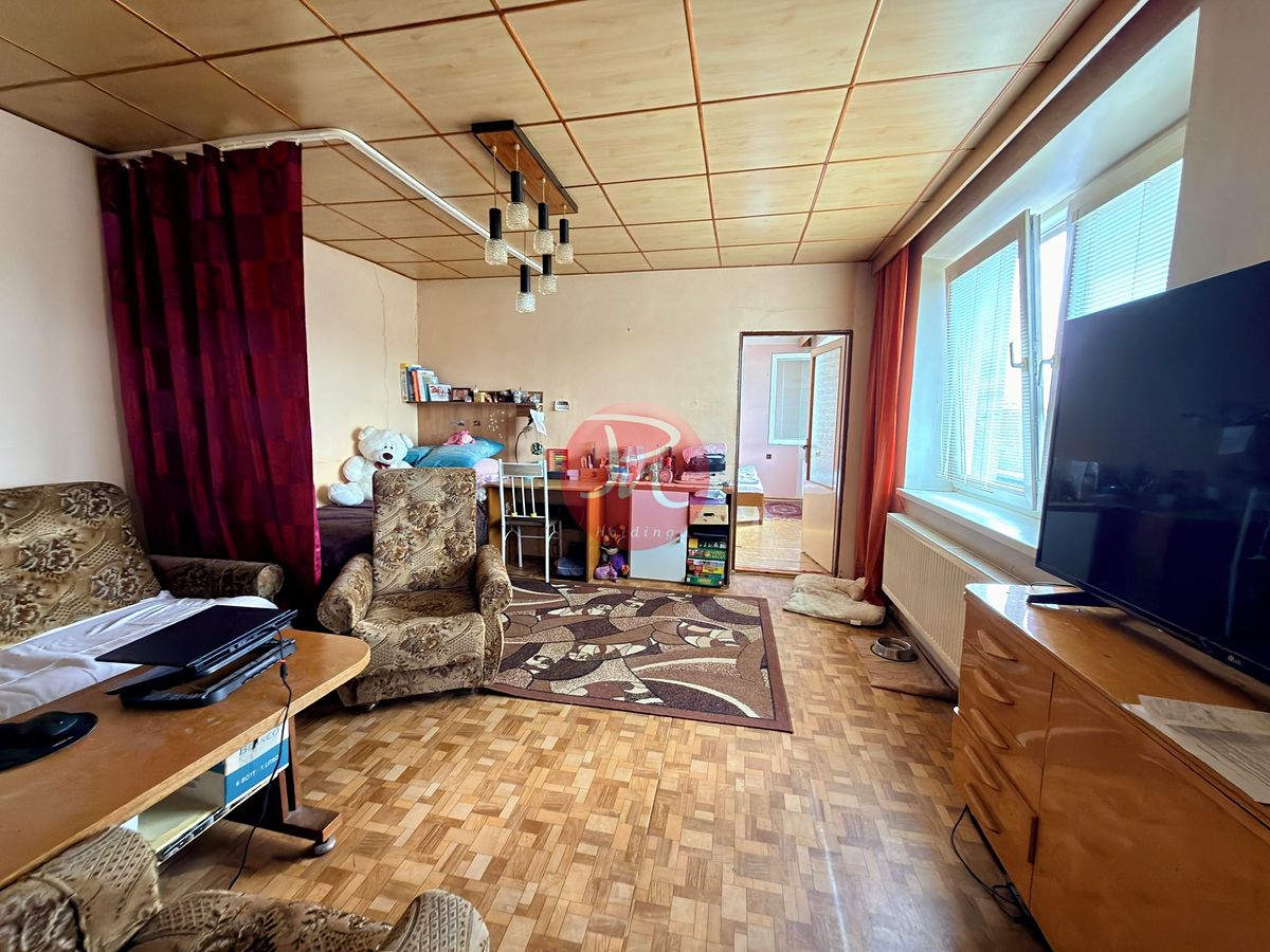 Prodej rodinného domu 160 m², pozemek 320 m² – fotografie 2