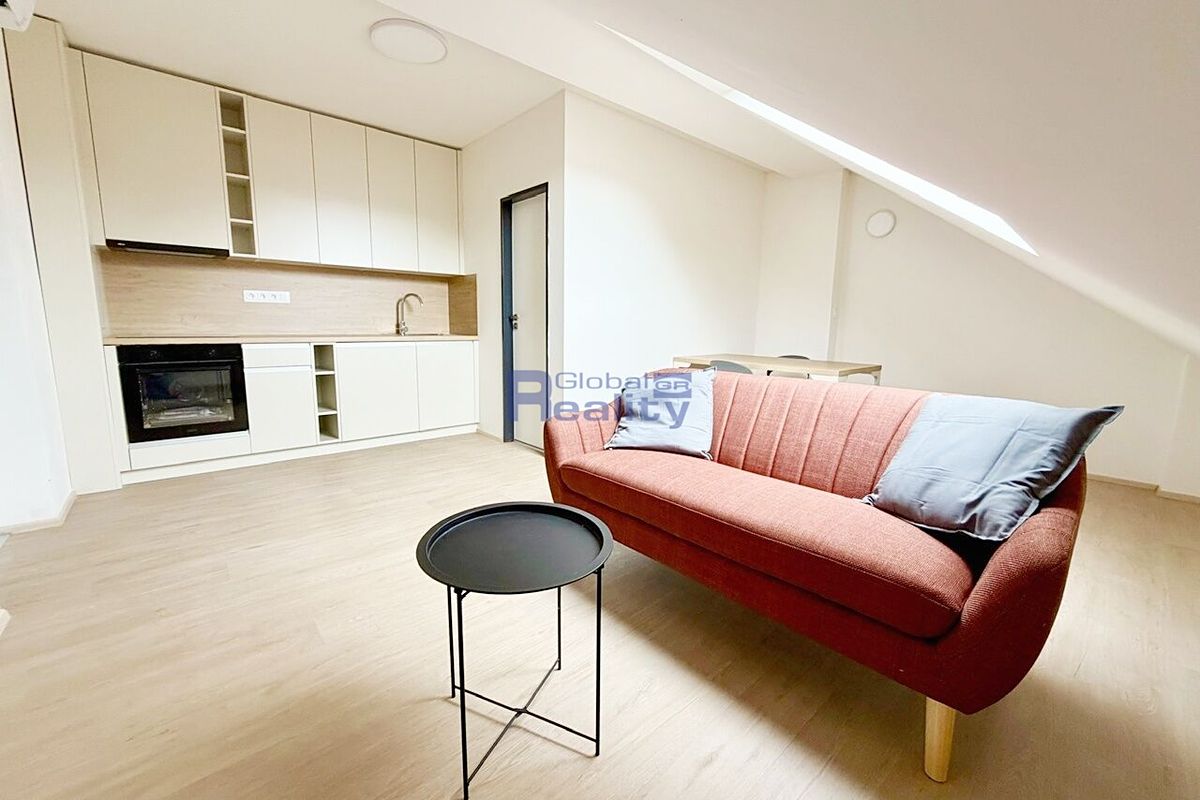 Pronájem bytu 2+kk 39 m²