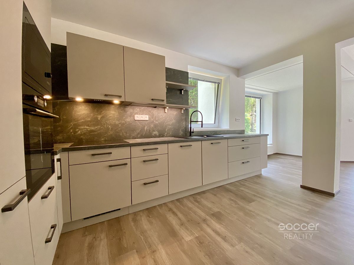 Pronájem rodinného domu 126 m², pozemek 981 m² – fotografie 5
