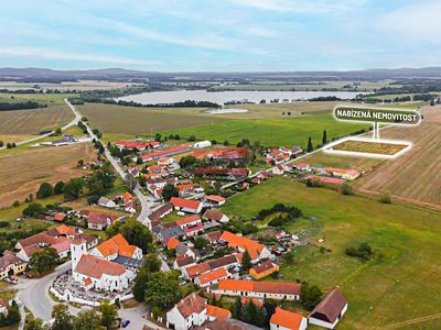 Prodej komerčního pozemku 8217 m²