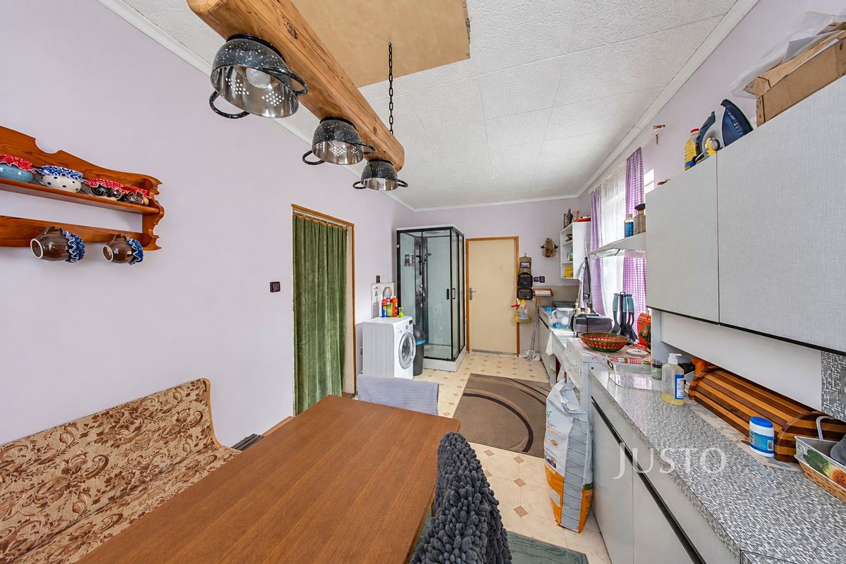 Prodej rodinného domu 90 m², pozemek 627 m² – fotografie 5