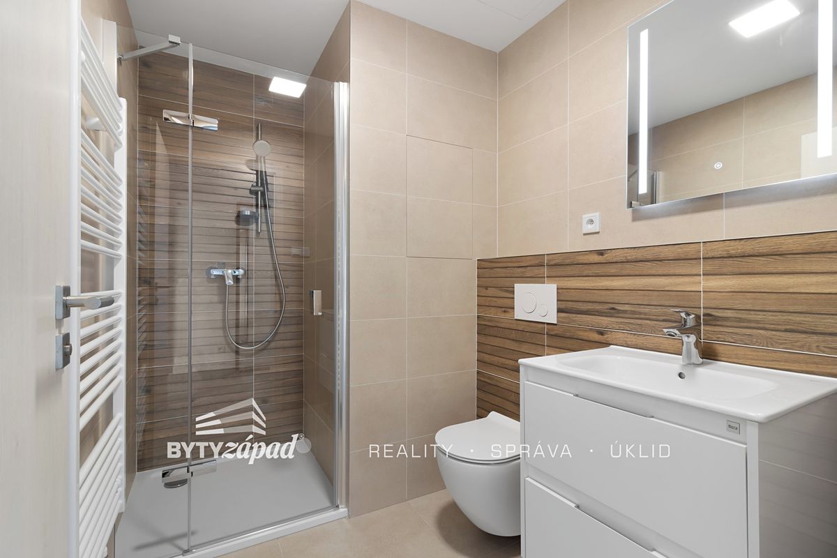 Pronájem bytu 1+kk 25 m²
