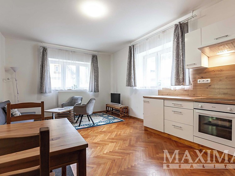 Комерційне приміщення на продаж, 300 м² (5 з 30)