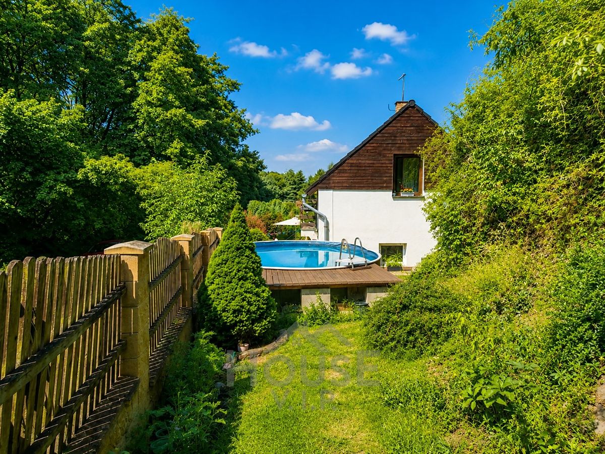 Prodej rodinného domu 206 m², pozemek 420 m² – fotografie 5