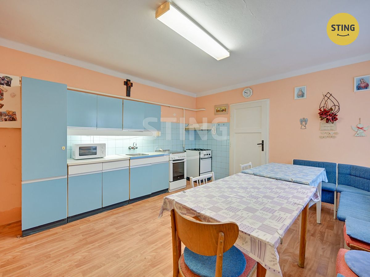 Prodej rodinného domu 57 m², pozemek 761 m² – fotografie 2