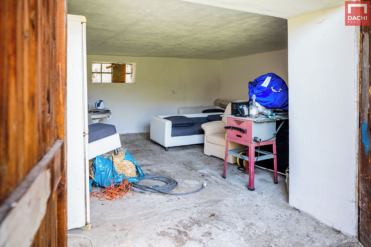 Prodej rodinného domu 350 m², pozemek 2531 m² – fotografie 5