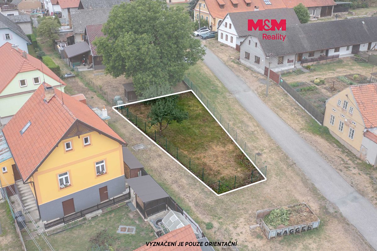 Prodej stavebního pozemku 248 m², Lhota pod Radčem – fotka 1 z 3