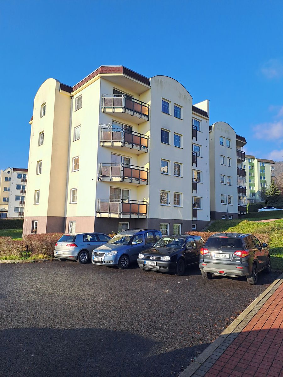 Pronájem bytu 2+1 51 m² – fotografie 3