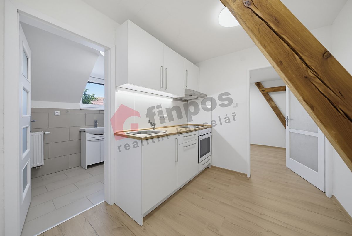 Prodej bytu 2+1 33 m² – fotografie 2