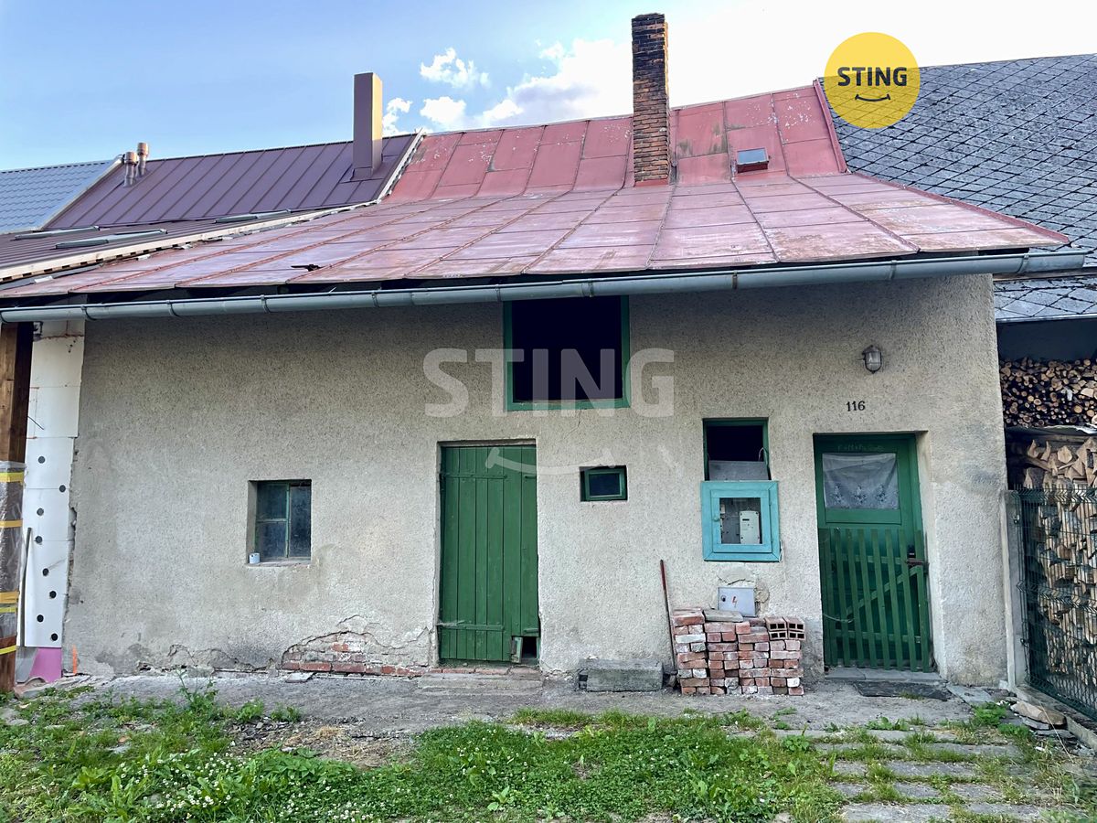 Prodej rodinného domu 110 m², pozemek 753 m²