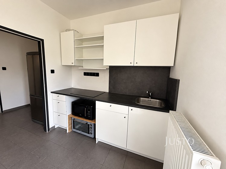 Gewerbefläche zur Miete, 200 m² (5 von 6)