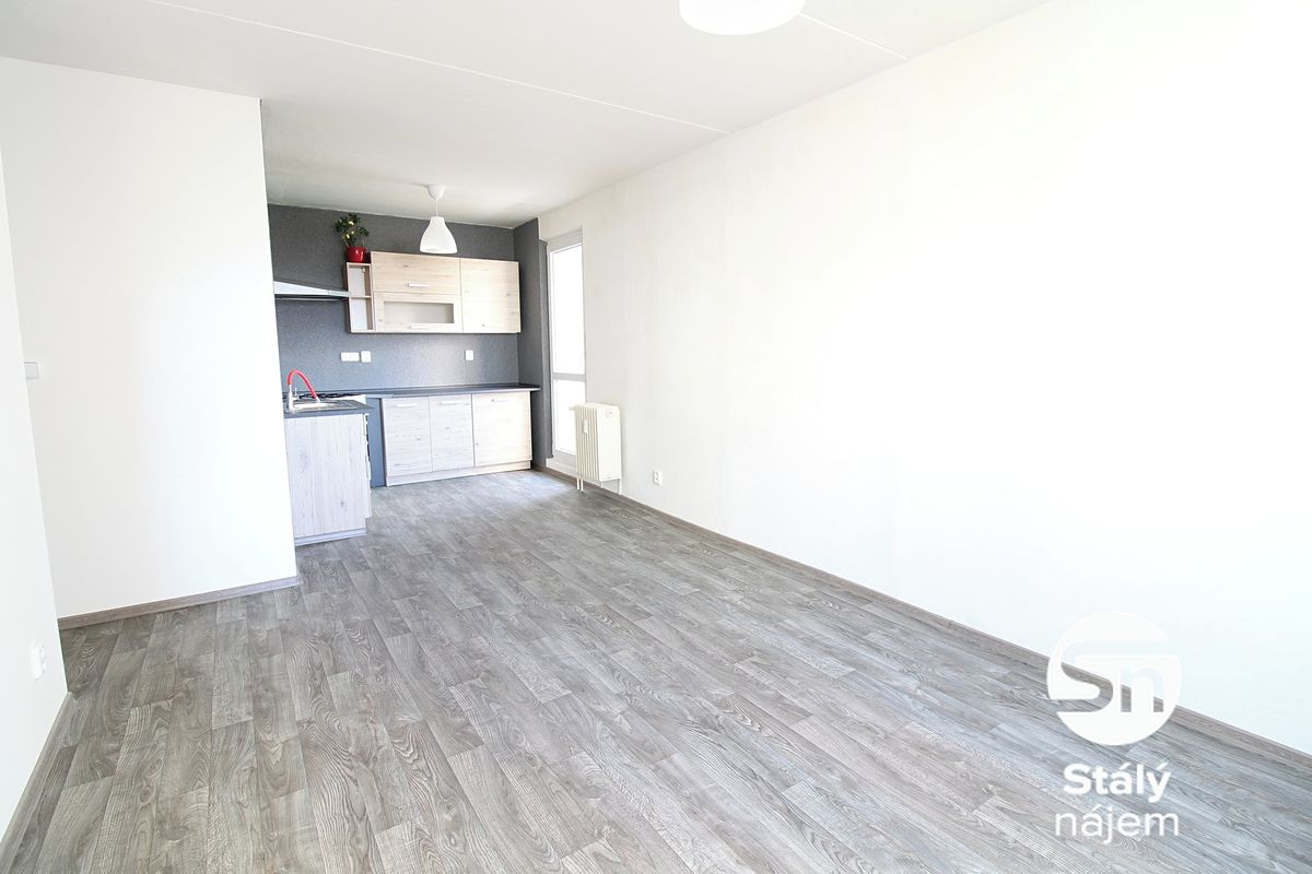 Pronájem bytu 2+kk 40 m² – fotografie 4