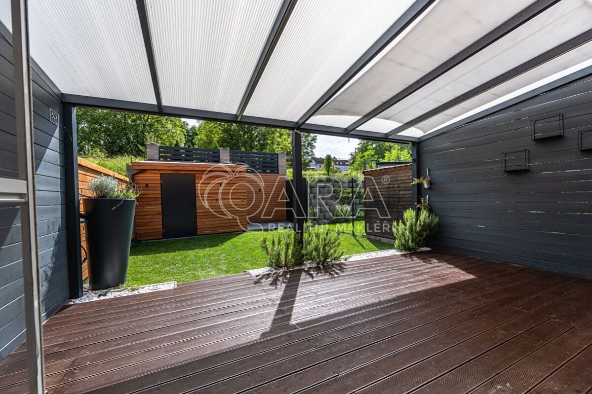 Pronájem rodinného domu 78 m², pozemek 157 m² – fotografie 2