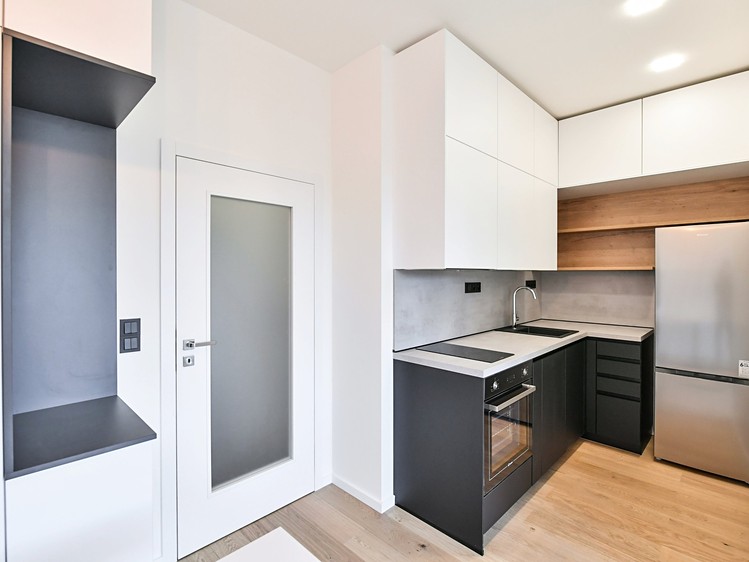 Квартира 2+kk в оренду, 33 м² (1 з 20)