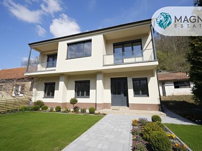 Prodej rodinného domu 170 m², pozemek 736 m²