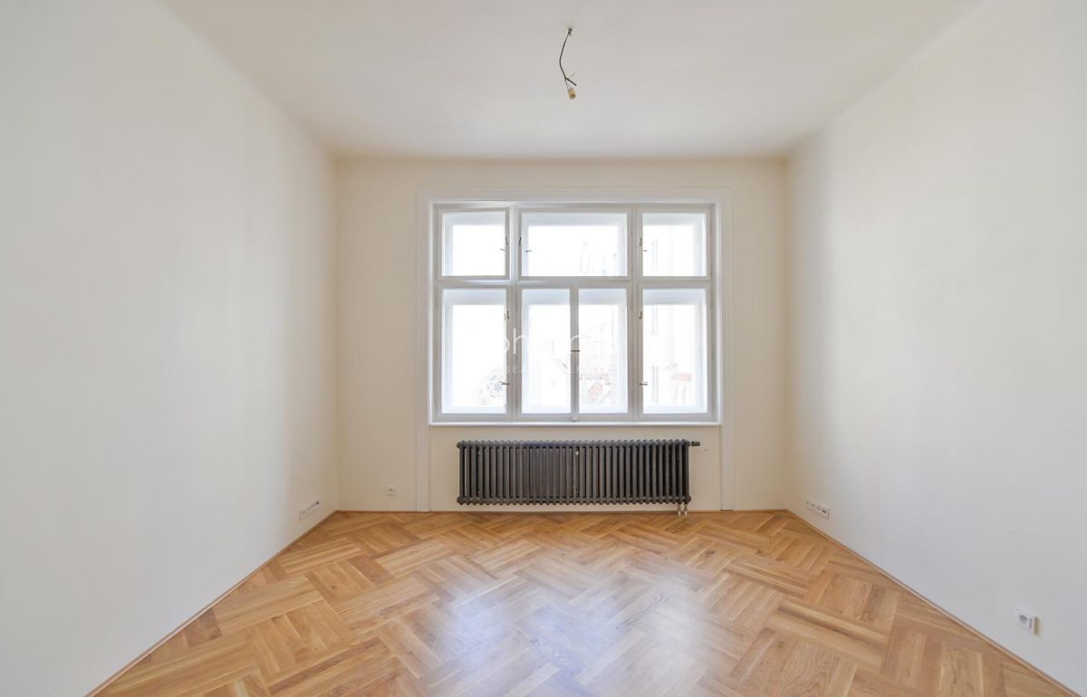 Pronájem bytu 3+kk 74 m² – fotografie 3