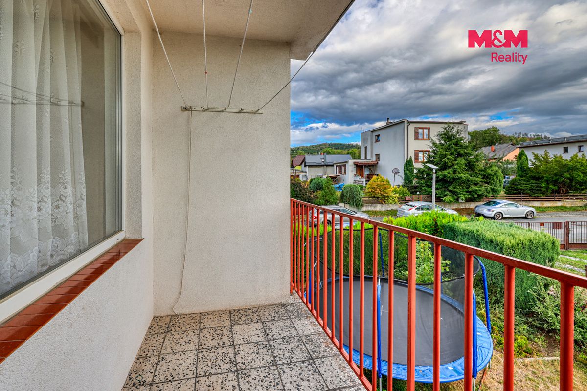 Prodej rodinného domu 144 m², pozemek 862 m² – fotografie 5