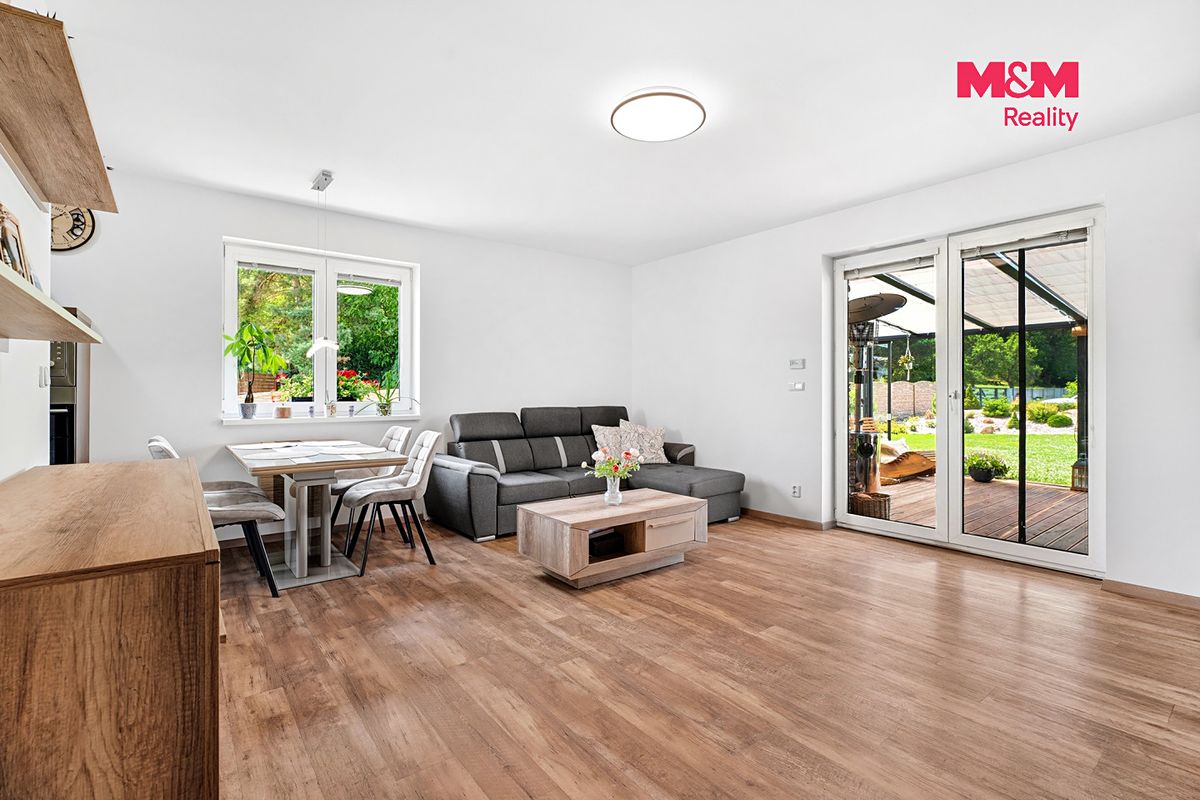Prodej rodinného domu 94 m², pozemek 1500 m² – fotografie 3